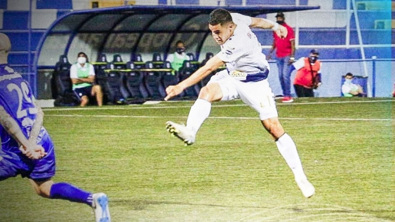 Roger Rojas vuelve a anotar con el Cartaginés y va por un récord de Nicolás Suazo