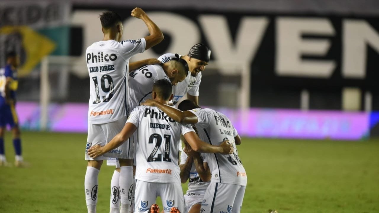Santos liquidó a Boca Juniors y firma final brasileña en Copa Libertadores