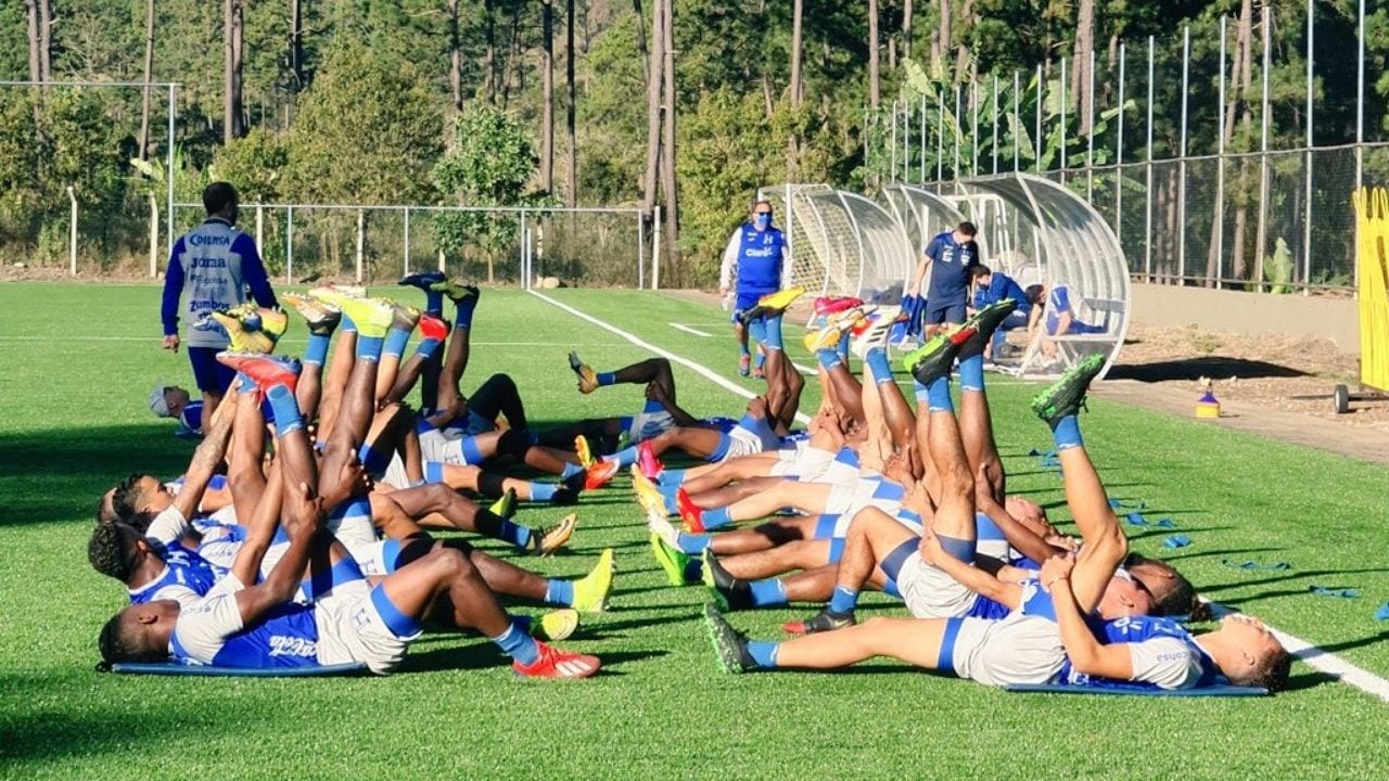 Coito convocó a 28 jugadores para segundo microciclo de enero de la sub-23