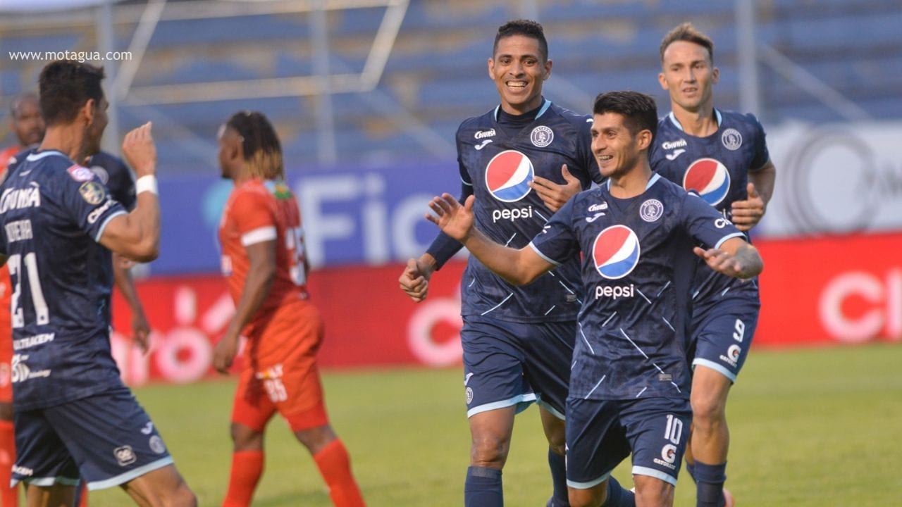 Matías Galvaliz admite que ante Olimpia no importan los clásicos del pasado