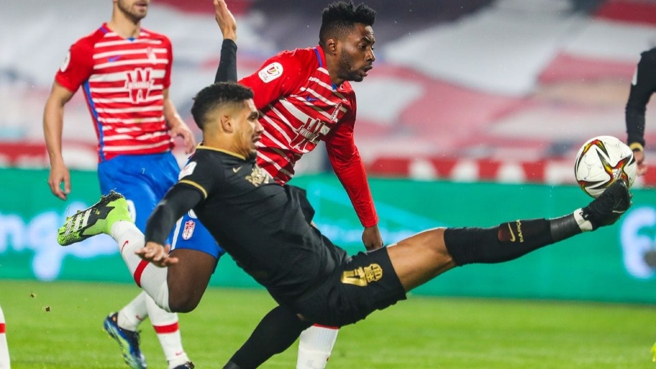 Barcelona se acordó quien era y se impuso al Granada para avanzar en la Copa del Rey