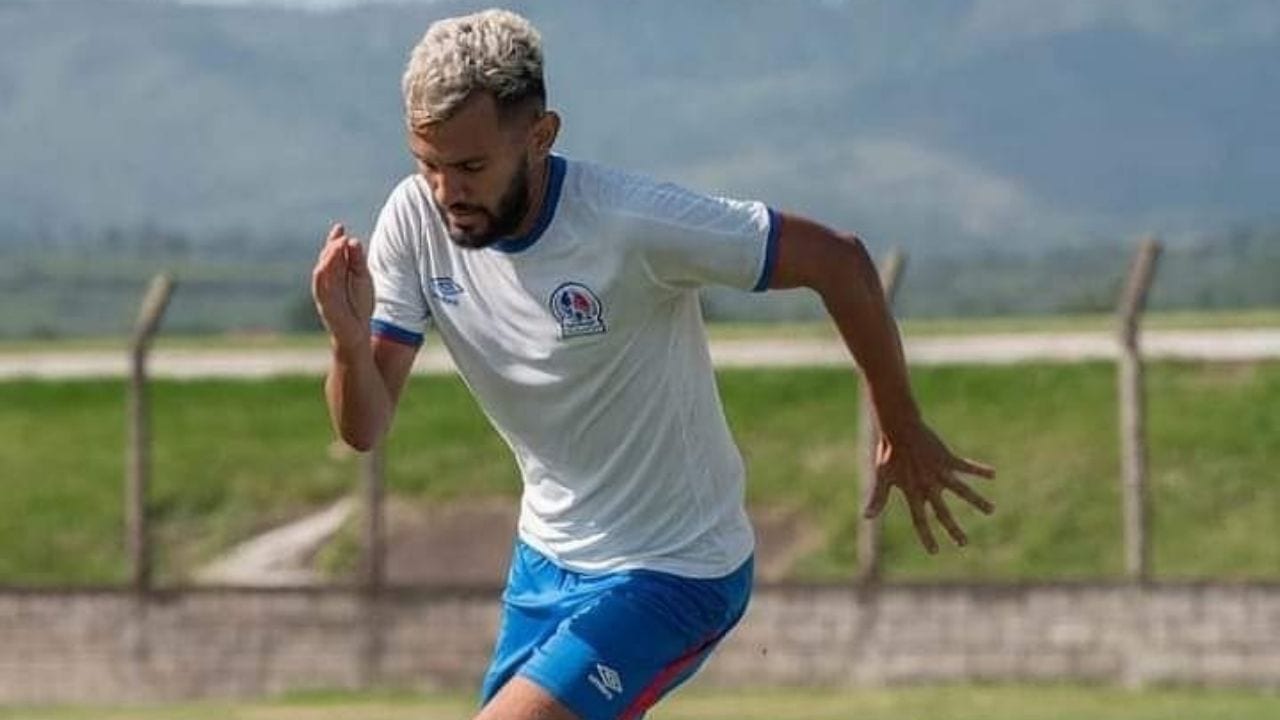 Olimpia recupera a Jorge Álvarez tras su operación de los meniscos