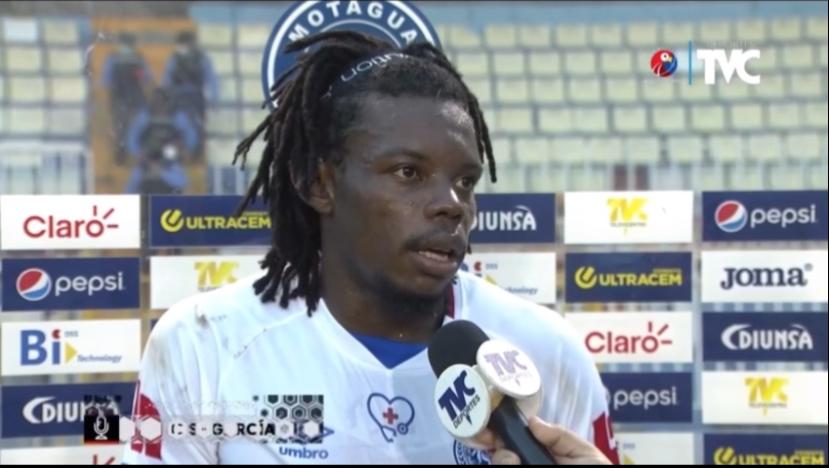 José García revela lo que le dijo Troglio previo a su nuevo debut con el Olimpia