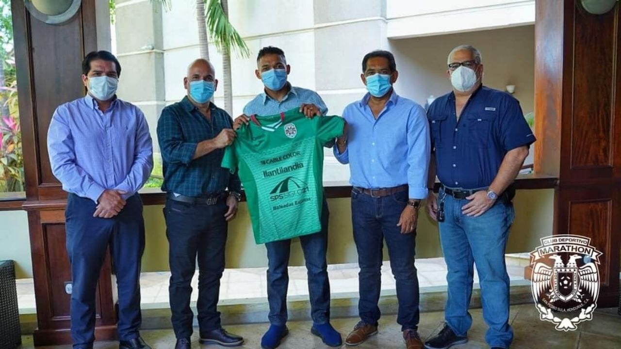 Emilio Izaguirre es nuevo fichaje del Marathón: Me luce el verde, como en el Celtic