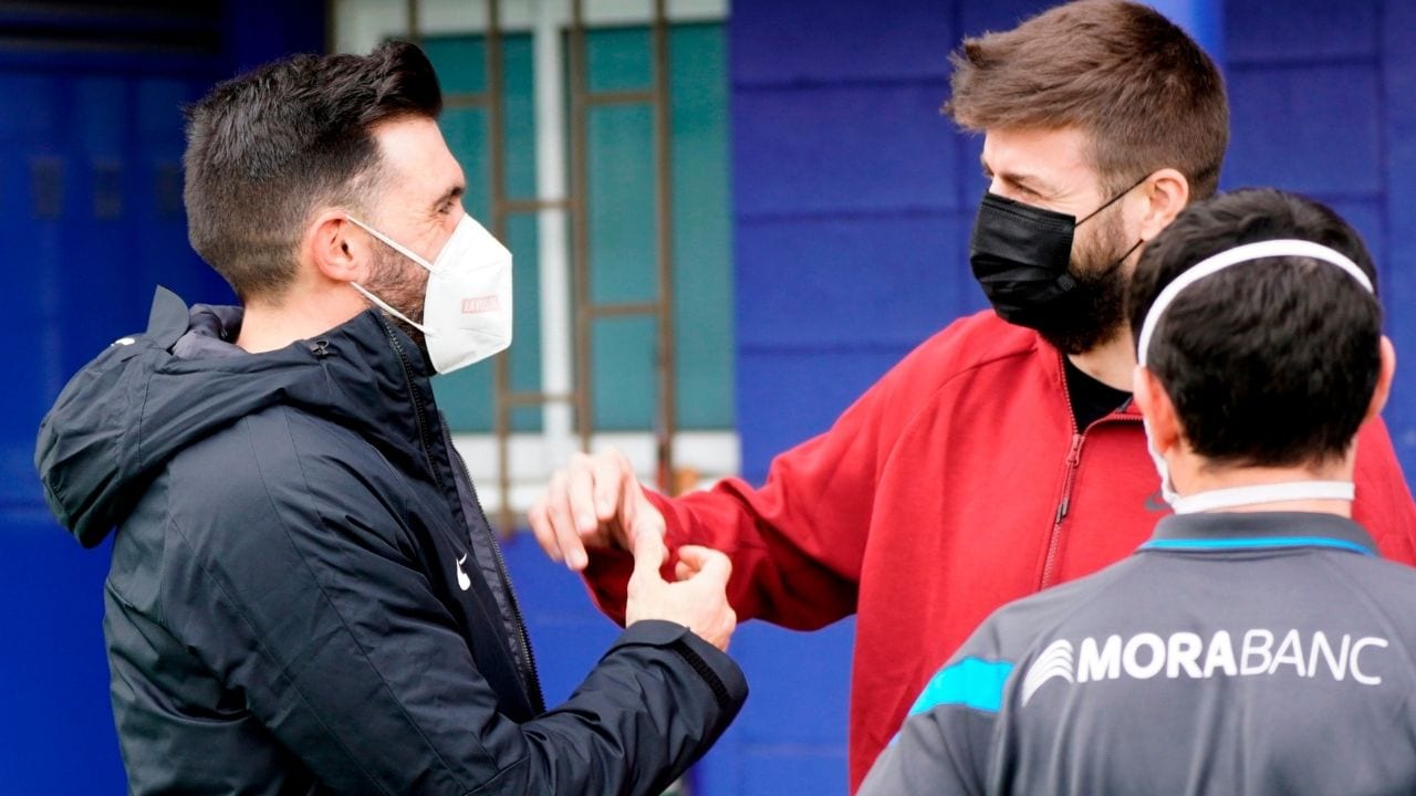 Piqué tira dardo a Bartomeu y elogia la gestión de Florentino al frente del Real Madrid