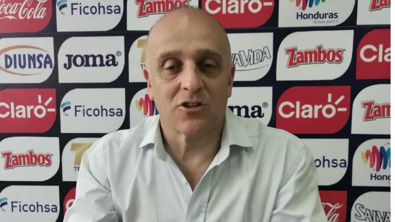 Fabián Coito destaca que los rivales de la gira europea 'son duros' aunque no los 'más fuertes'