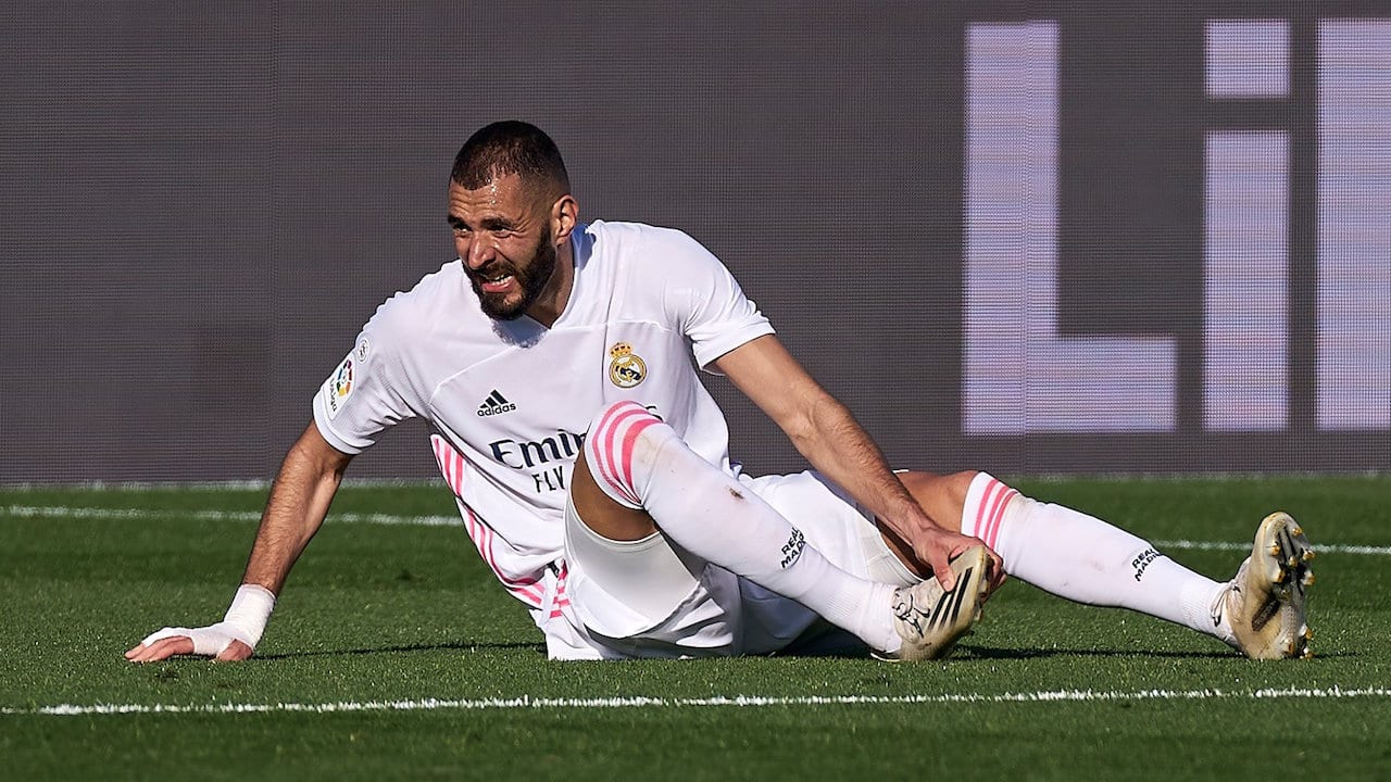 Benzema tiene pocas opciones de estar ante el Atalanta en la ida de los octavos de la Champions League