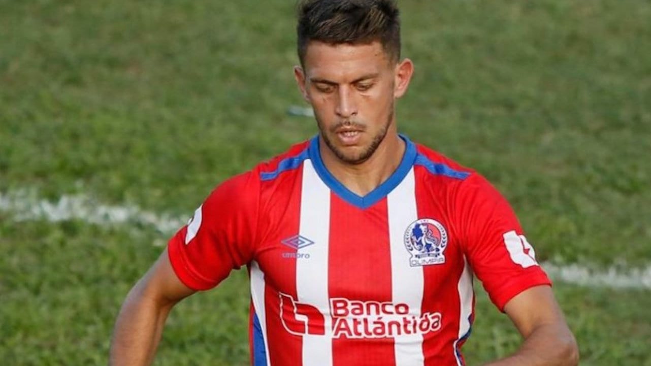 Uruguayo que jugó en el Olimpia cerca de fichar por el Vida de La Ceiba