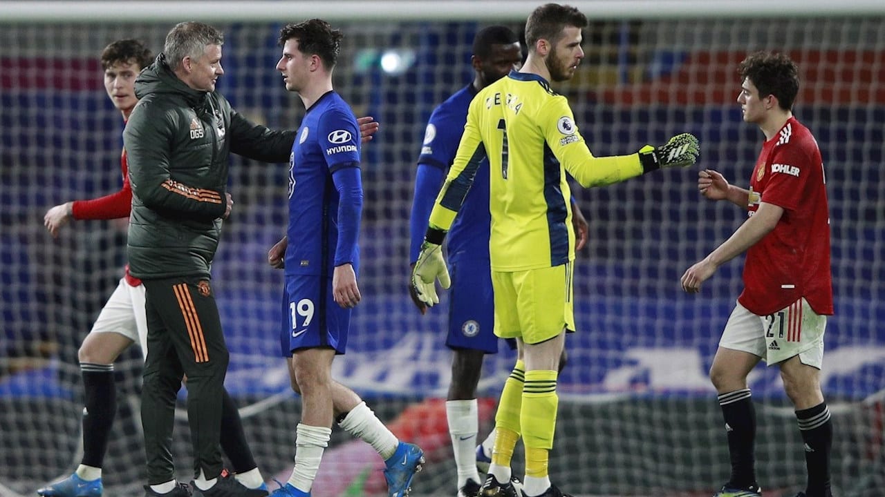 Chelsea y Manchester United se conforman con el empate a cero goles