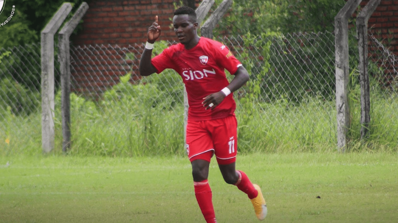 ¡On fire! Golazo de Rubilio Castillo con el Royal Pari