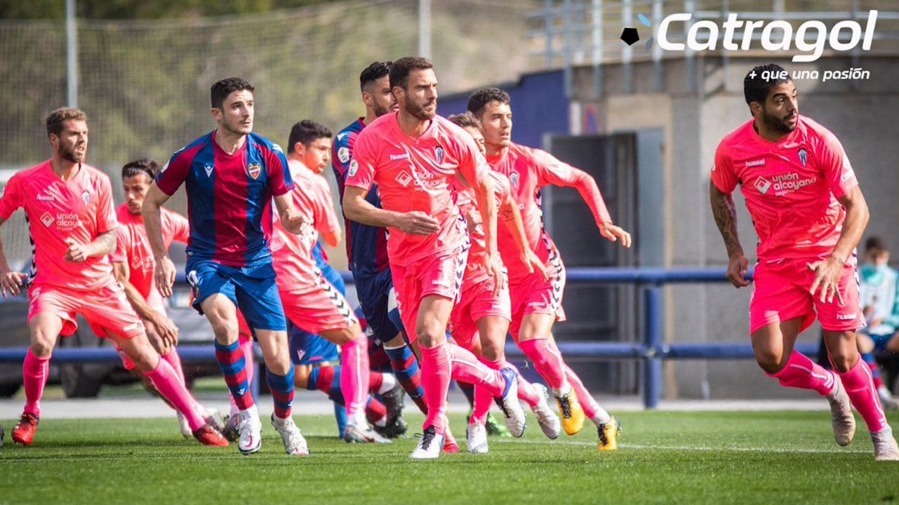 Jona Mejía anota en derrota del Alcoyano ante Levante