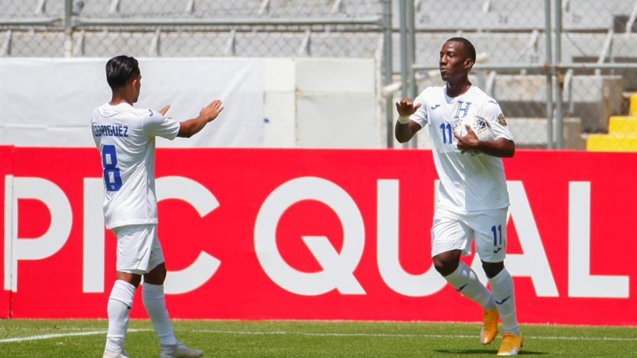 Darixon Vuelto elegido MVP del partido por la Concacaf