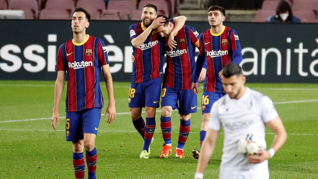 El Barcelona golea al Huesca con Lionel Messi como protagonista