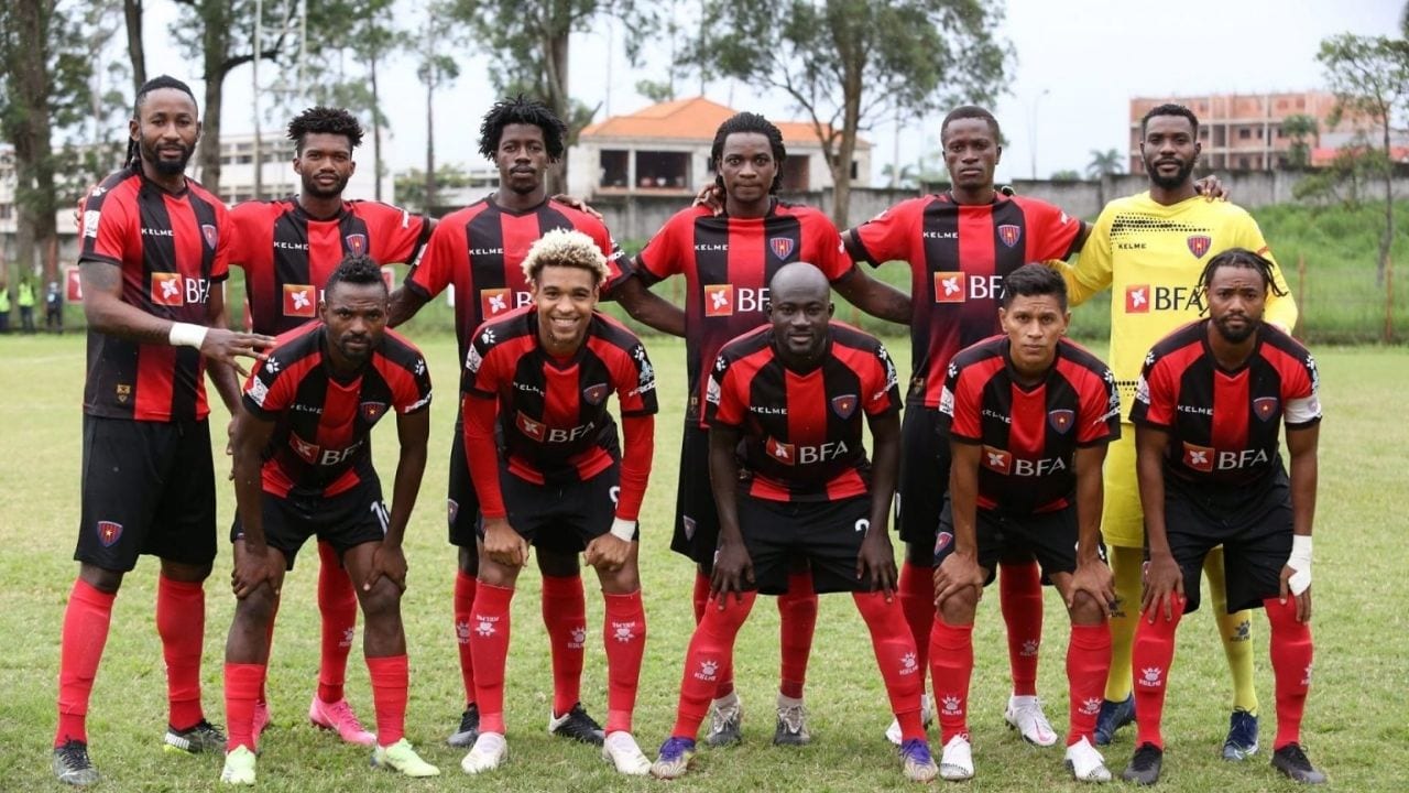 Bryan Moya junto a 1 de Agosto siguen en ascenso en la Liga de Angola