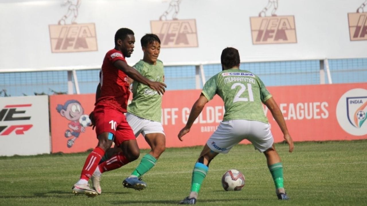 Clayvin Zúniga junto a Churchill Brothers continúan como líderes invictos en la Hero I-League