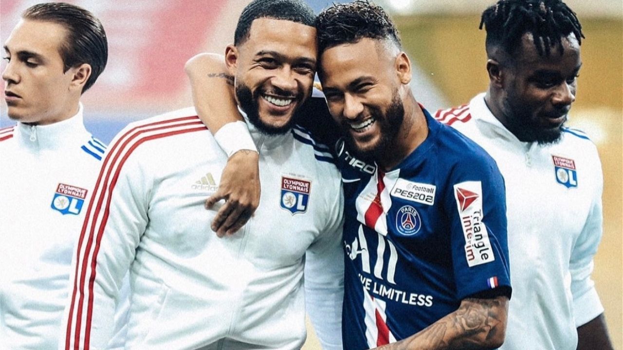 El PSG también en la pugna por Depay