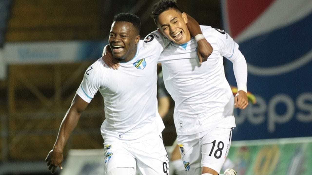 Júnior Lacayo es líder en Guatemala con el Comunicaciones