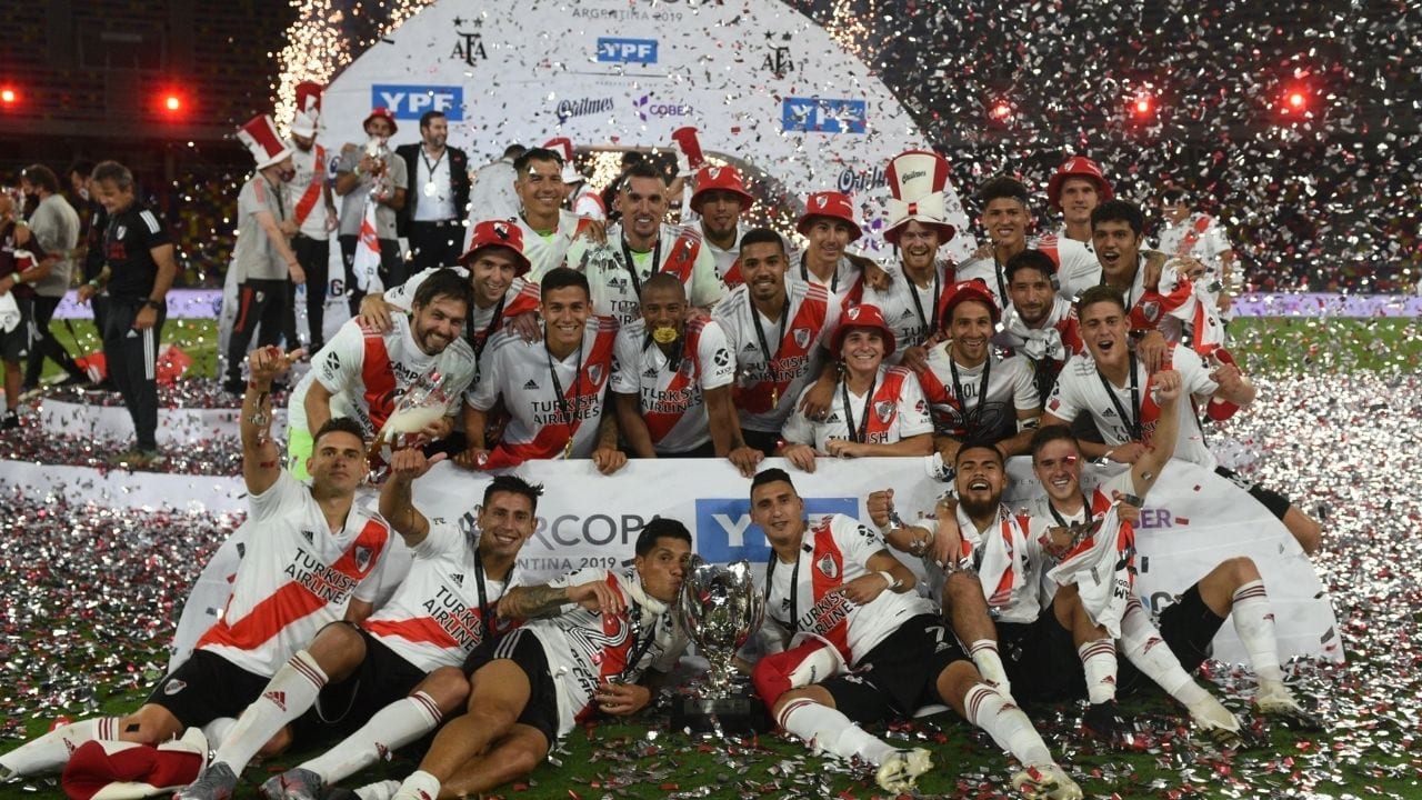 River Plate pasa por encima de Racing y conquista la Supercopa Argentina