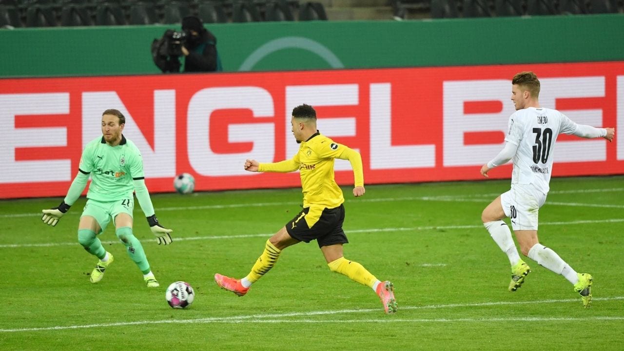 Jadon Sancho mete al Dortmund a las semifinales de la Copa Pokal