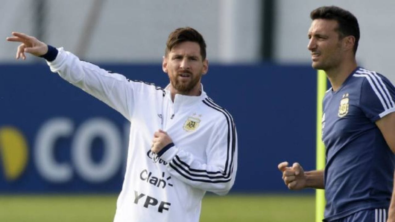 ‘Messi está más a gusto cuando juega para Argentina que en Barcelona’: Lionel Scaloni
