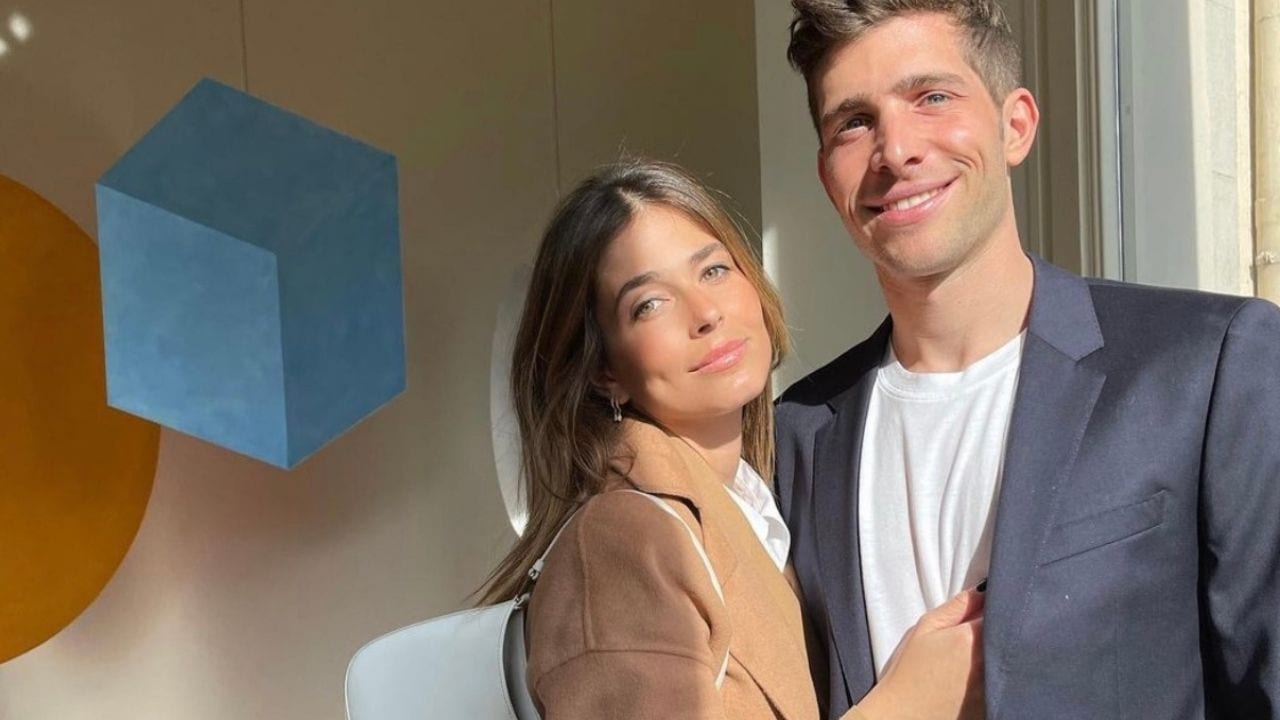 La pareja de Sergi Roberto presume la nueva profesión como modelo del jugador