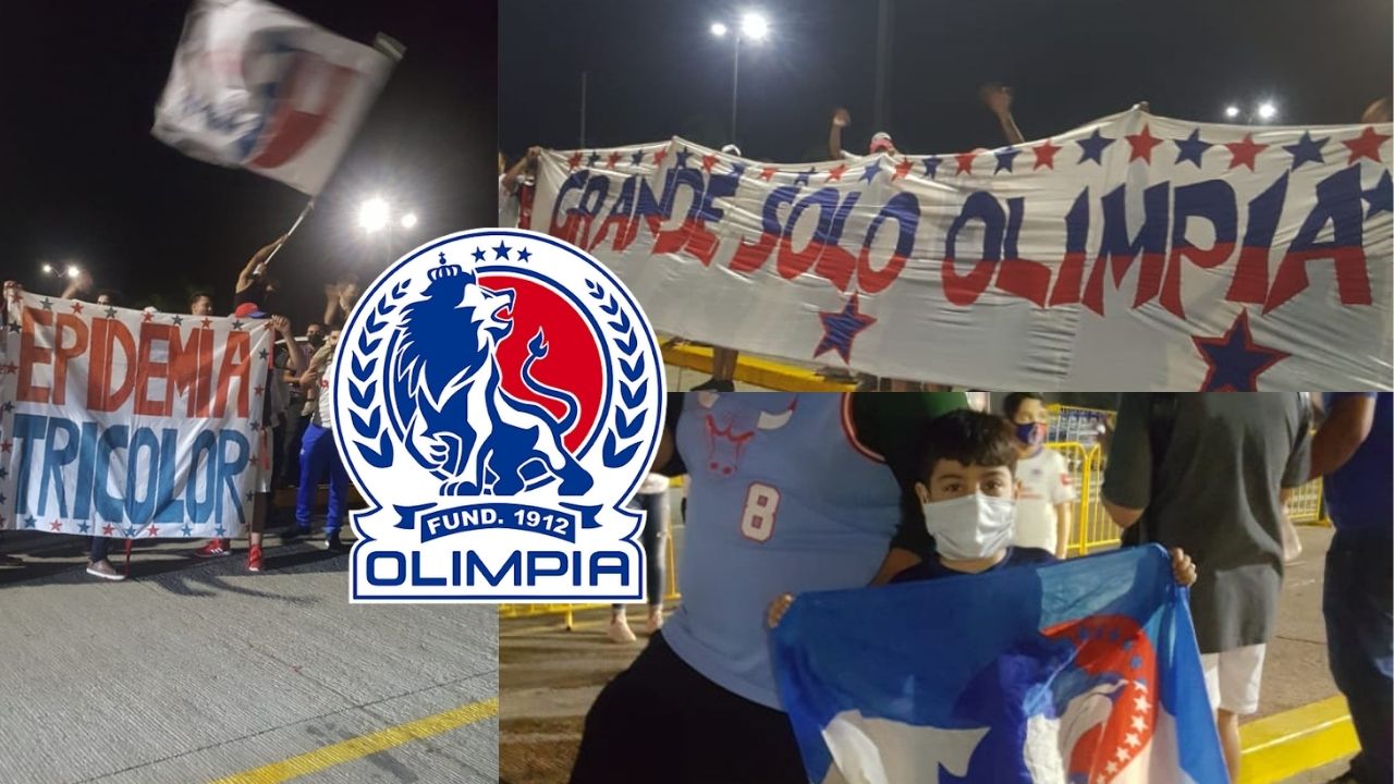 Aficionados olimpistas coparon el aeropuerto sampedrano para recibir a su equipo tras el histórico triunfo