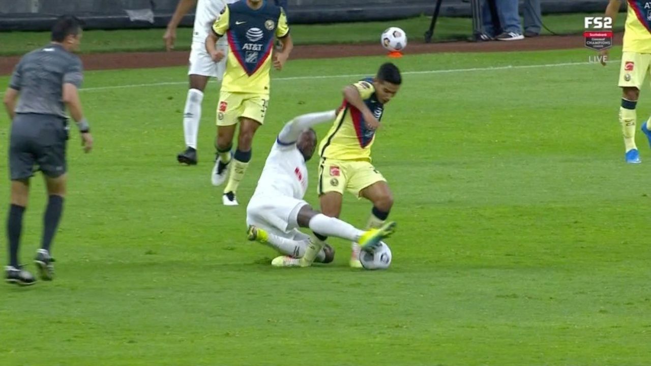 América pedirá inhabilitación de Arboleda por fractura al Chucho López y así reacciona el jugador