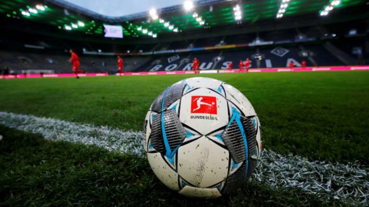 La Bundesliga entera se declara en cuarentena para poder terminar el torneo