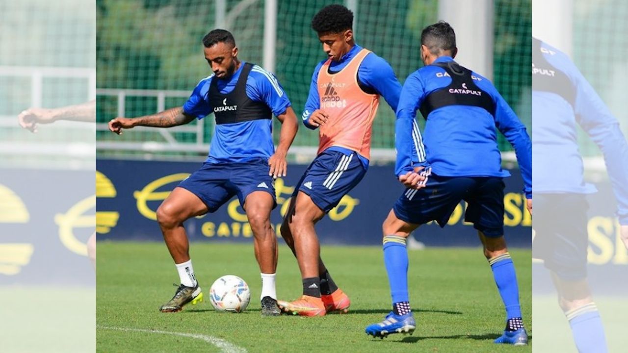 Choco Lozano regresa a los entrenamientos del Cádiz