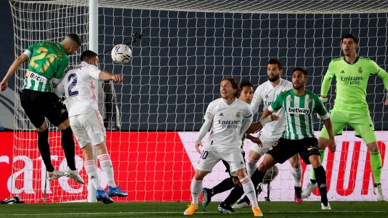Real Madrid tropieza y se deja dos puntos en casa ante el Betis