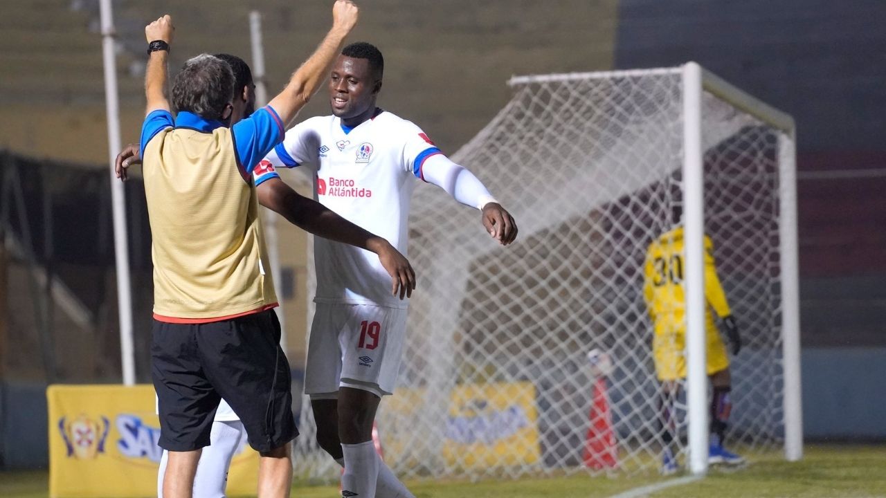 Yustin Arboleda: En Olimpia la meta y el objetivo es el liderato