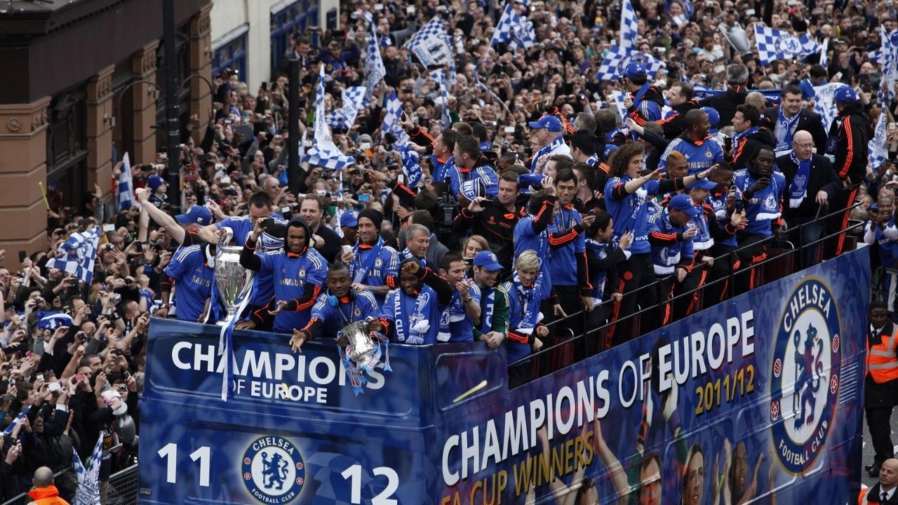 El Manchester City a estrenarse en Europa y el Chelsea a por su segundo título