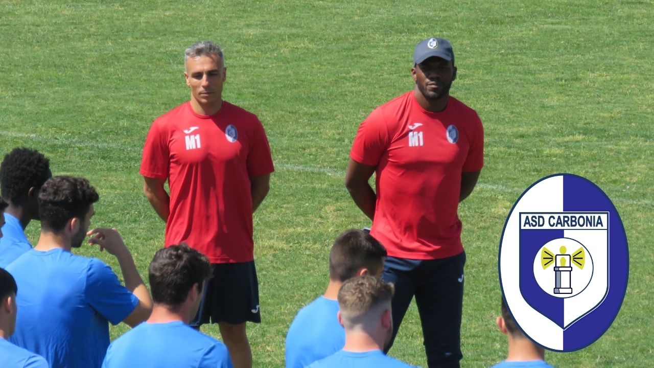 David Suazo dirigió el primer entrenamiento con su nuevo club en Italia
