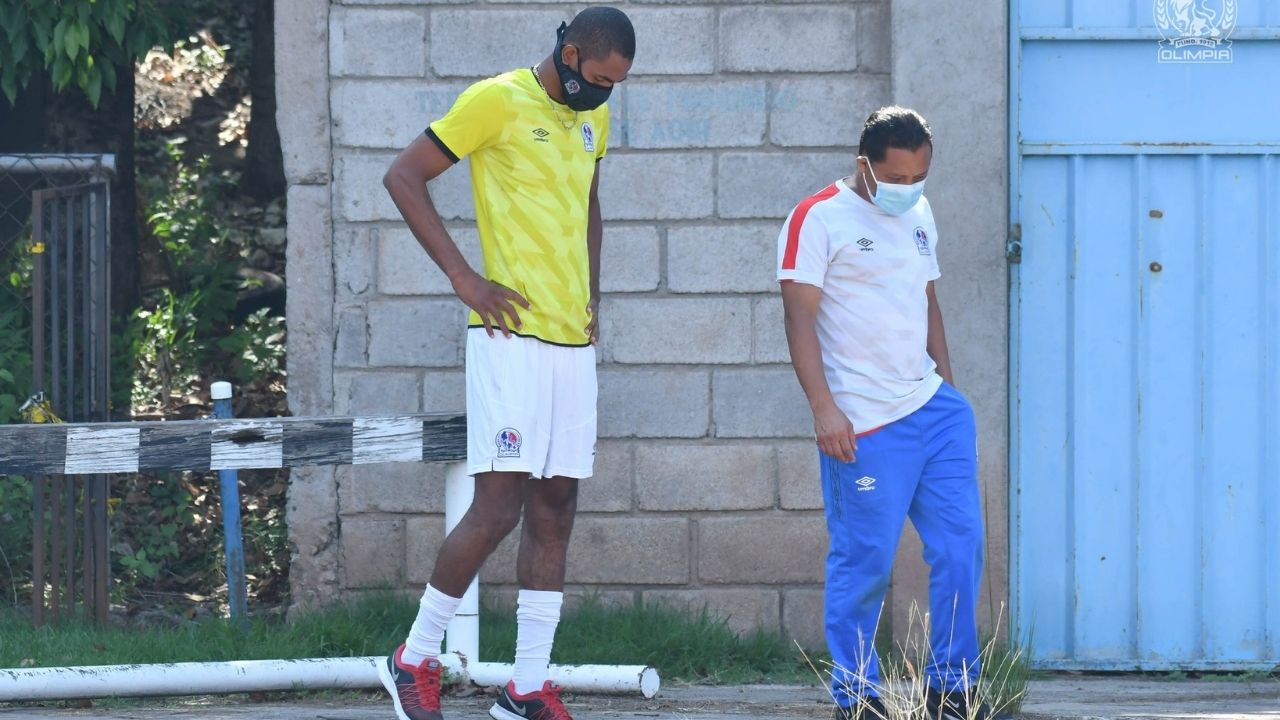 Olimpia confirma baja de Jerry Bengtson y anuncia quien será su sustituto