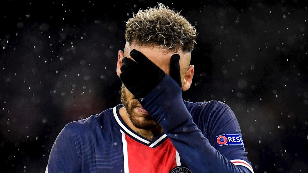 Periódicos catalanes destrozan a Neymar y lo tildan de "estrella apagada"