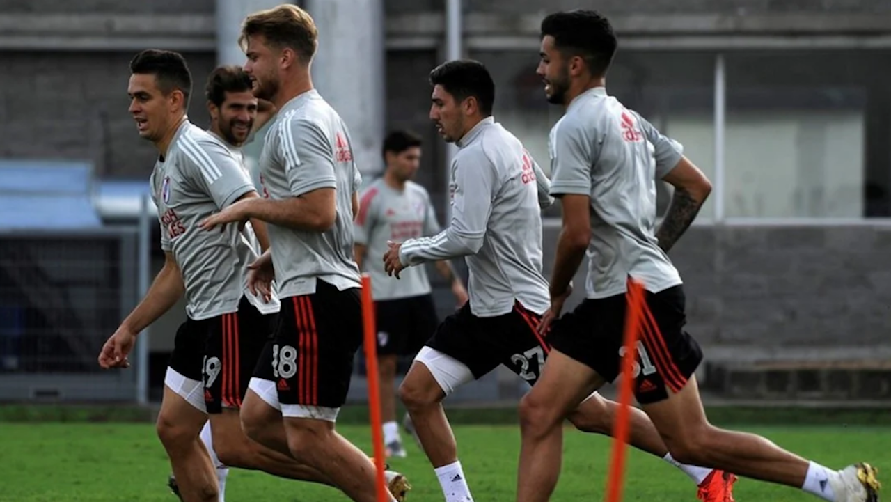 River Plate confirma varios jugadores con covid-19 previo al superclásico con Boca Juniors