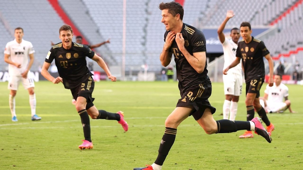 Lewandowski supera el récord de Gerd Müller con 41 goles