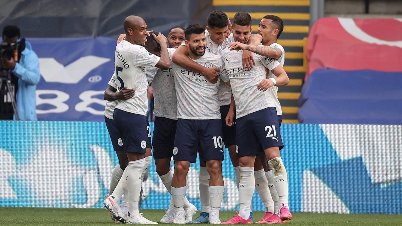 Manchester City se sitúa a un paso de ganar la Premier League al vencer al Crystal Palace