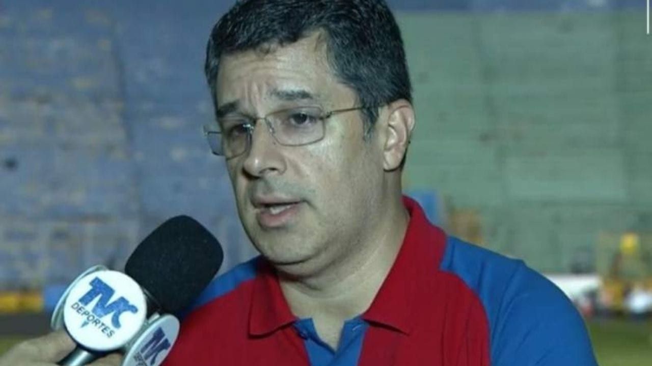 Rafael Villeda: Los que estamos en el fútbol queremos que el trabajo arbitral pase desapercibido