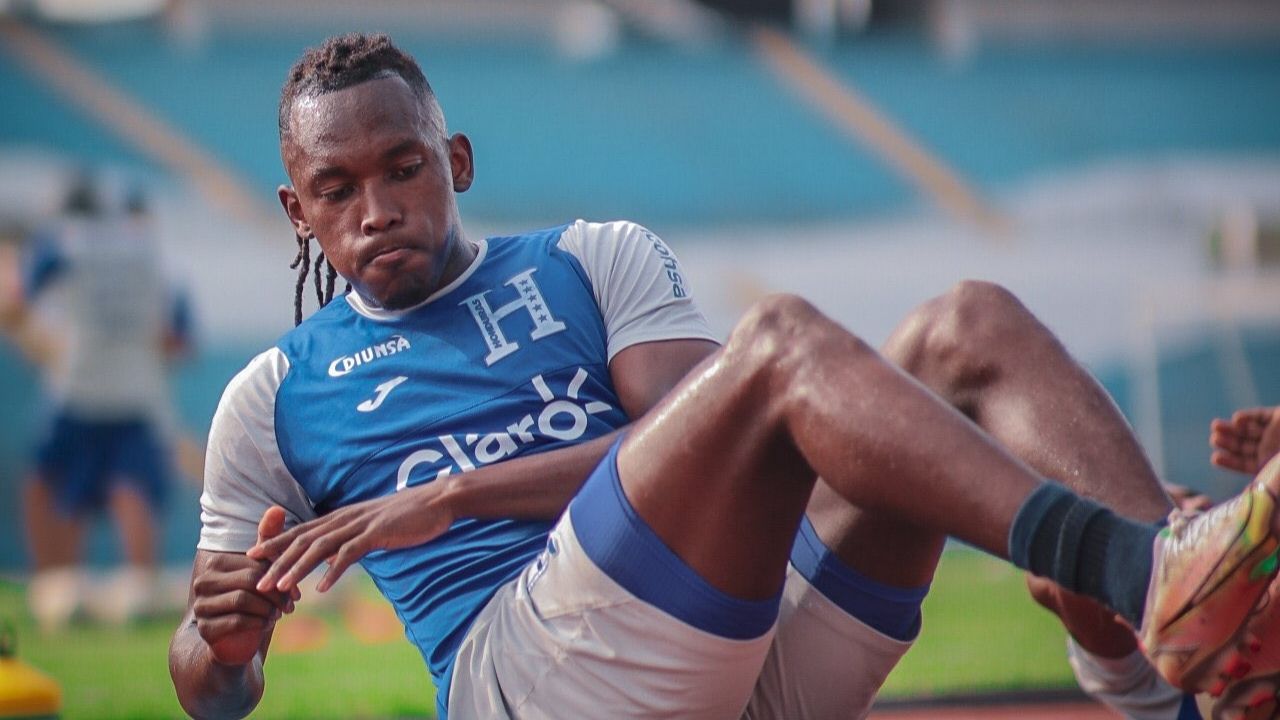 Alberth Elis: No solo se juega el tercer lugar contra Costa Rica, sino el clásico centroamericano