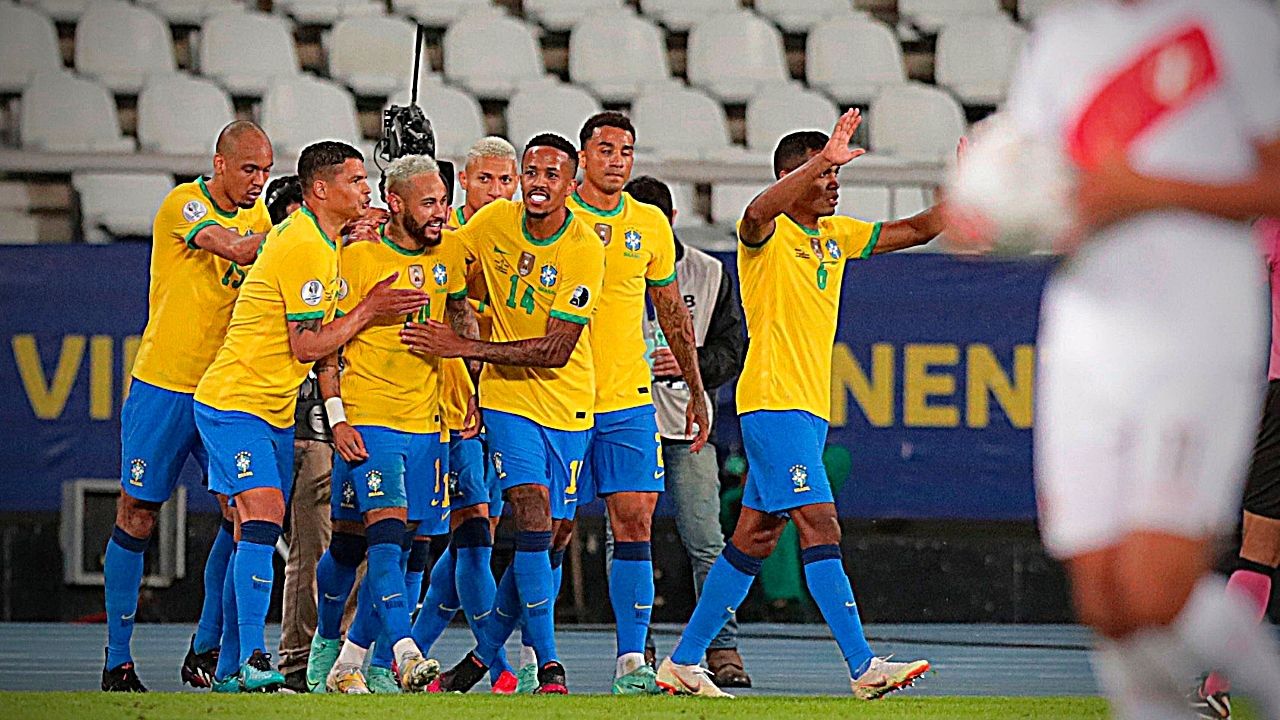 Brasil golea a Perú y sigue a paso arrasador en la Copa América 2021