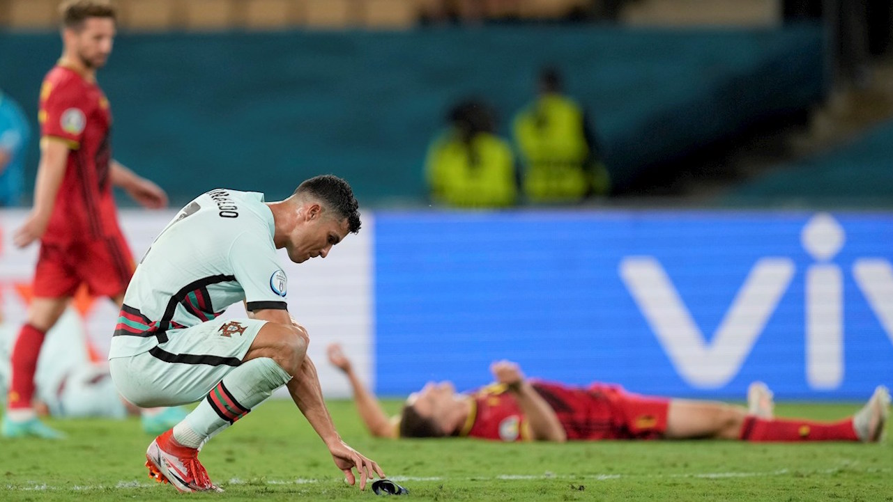 Cristiano se despide de la Eurocopa sin marcar y amenazan su liderato