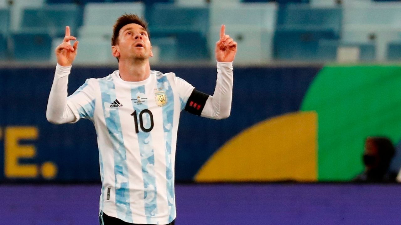 Lionel Messi rompe mala racha con Argentina en partido histórico para él