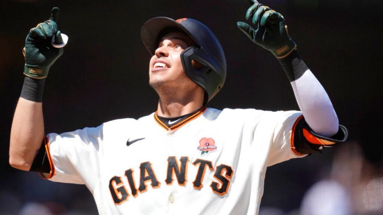 ¡Otro más! Disfruta del home run del hondureño Mauricio Dubón en la MLB