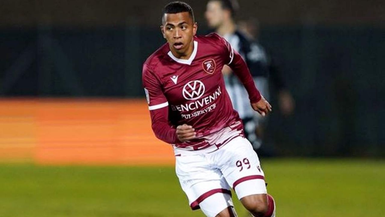 En Italia aseguran que Rigoberto Rivas no seguirá en la Reggina y su futuro está en Serie A