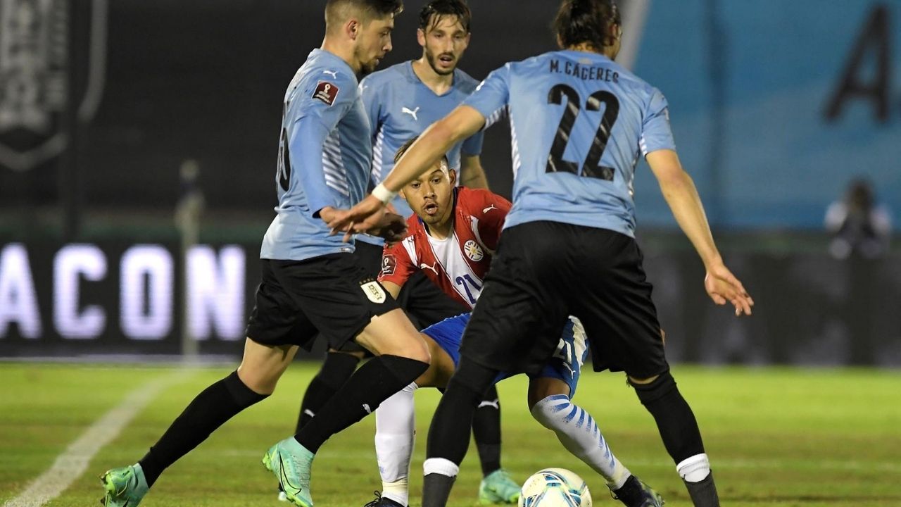 Uruguay y Paraguay empataron sin goles en a Centenario de Montevideo