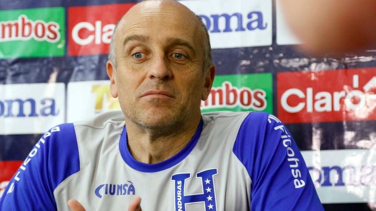 Fabián Coito cataloga a Panamá como un equipo rebelde y complejo