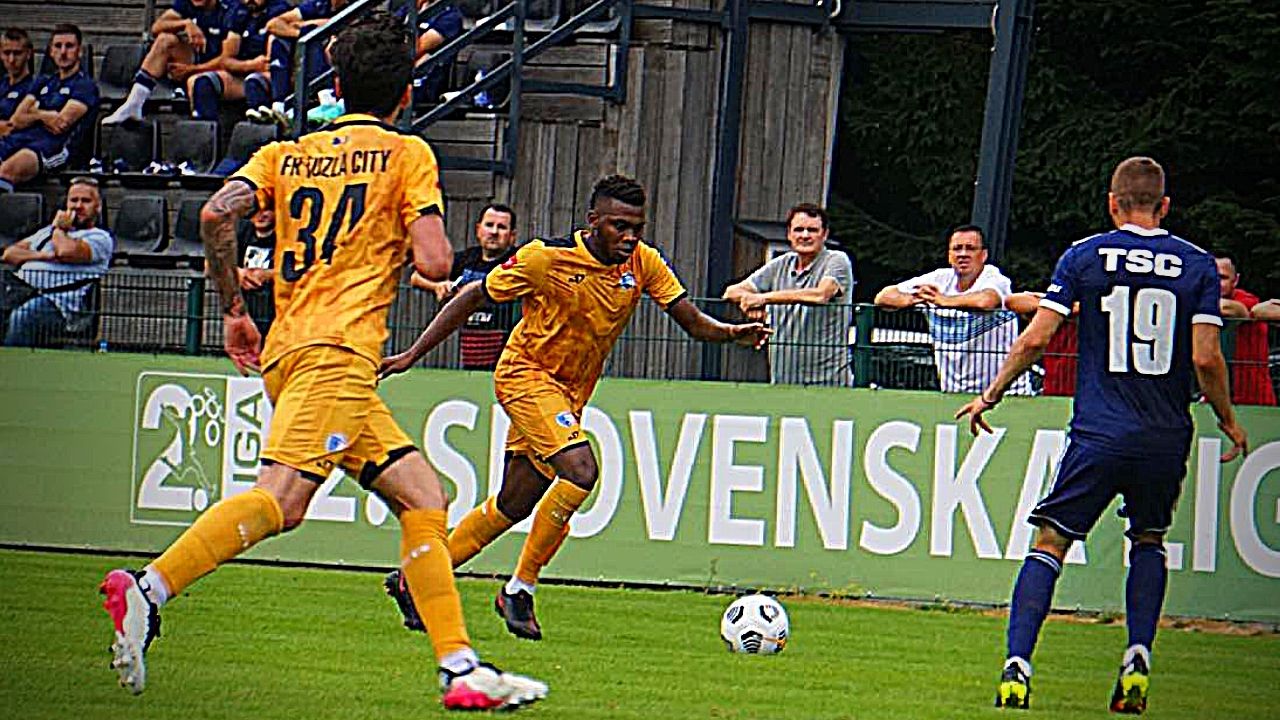 Elmer Güity estelar en triunfo del Tuzla de Bosnia en pretemporada