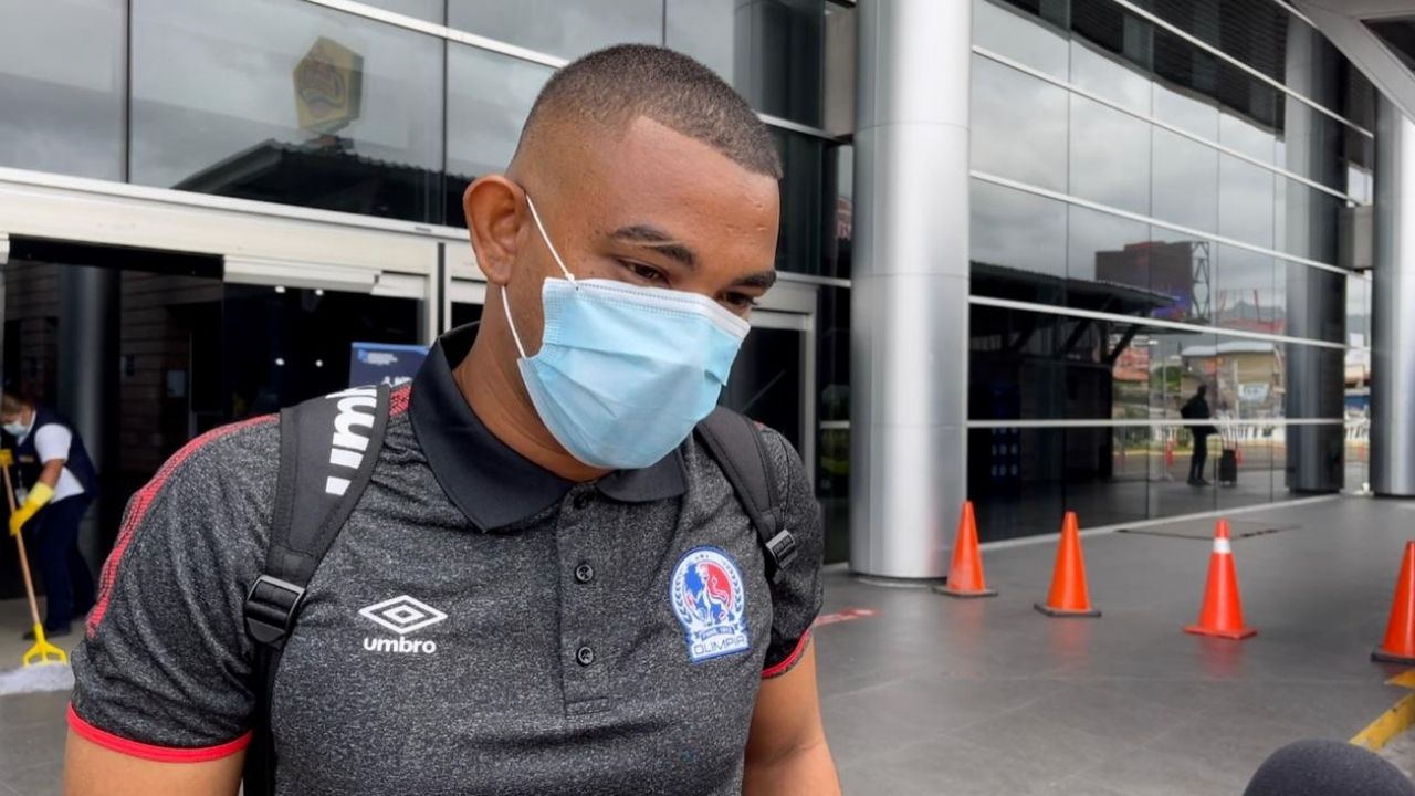 José Mendoza brinda sus primeras impresiones como jugador de Olimpia