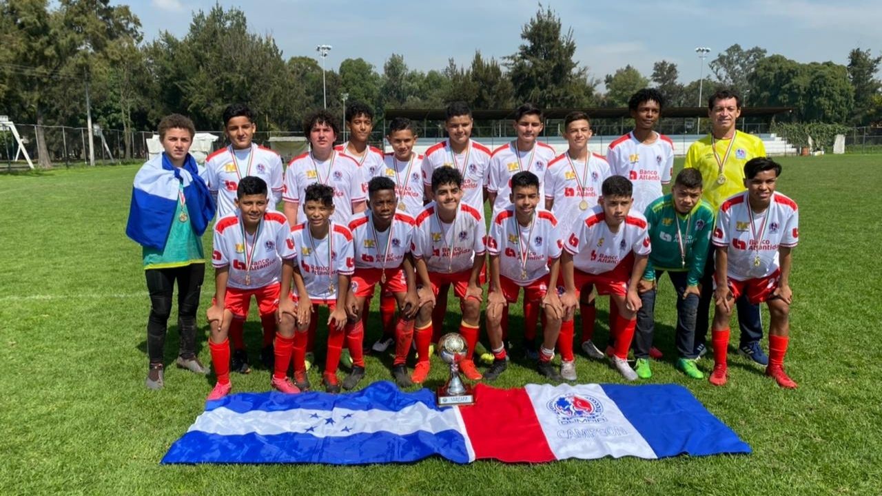 Olimpia U-14 se corona campeón de la Copa Patrick en México al golear a Leones Negros